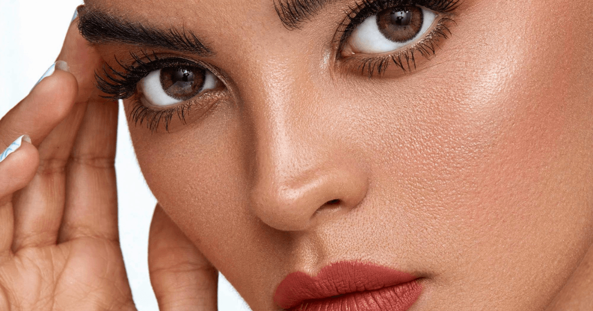 Dark Autumn Make-up: Die besten Farben für Lippen, Augen und Nägel